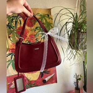 Red leather Nine West mini bag/ purse♥️♥️